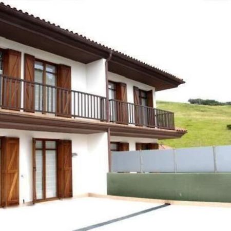 Apartamentos Turisticos Talaimendi Zarautz Exterior foto