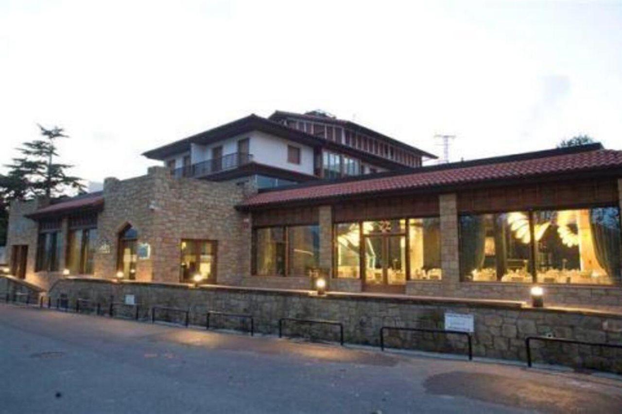 Apartamentos Turisticos Talaimendi Zarautz Exterior foto