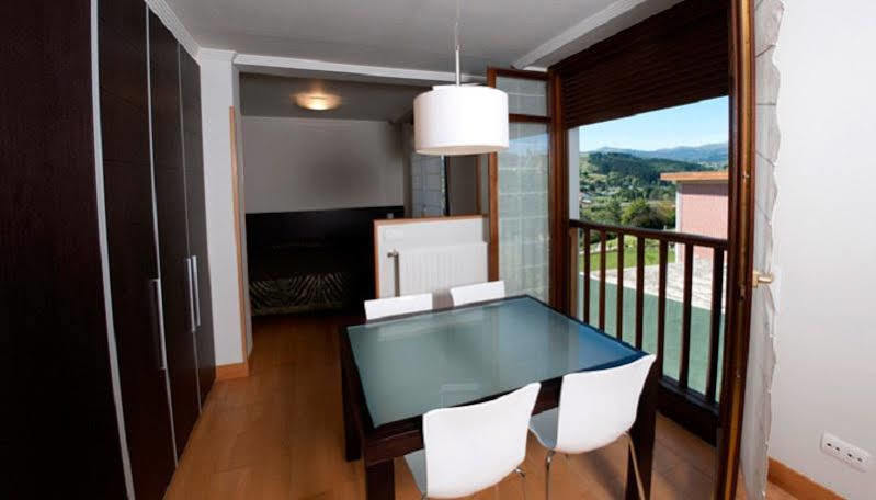 Apartamentos Turisticos Talaimendi Zarautz Exterior foto